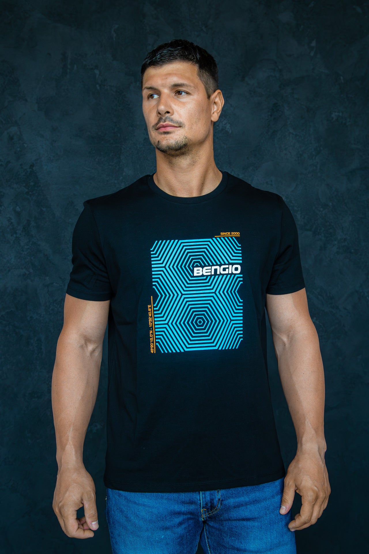 Camiseta Bengio negra/azul 100% orgánica Talla L