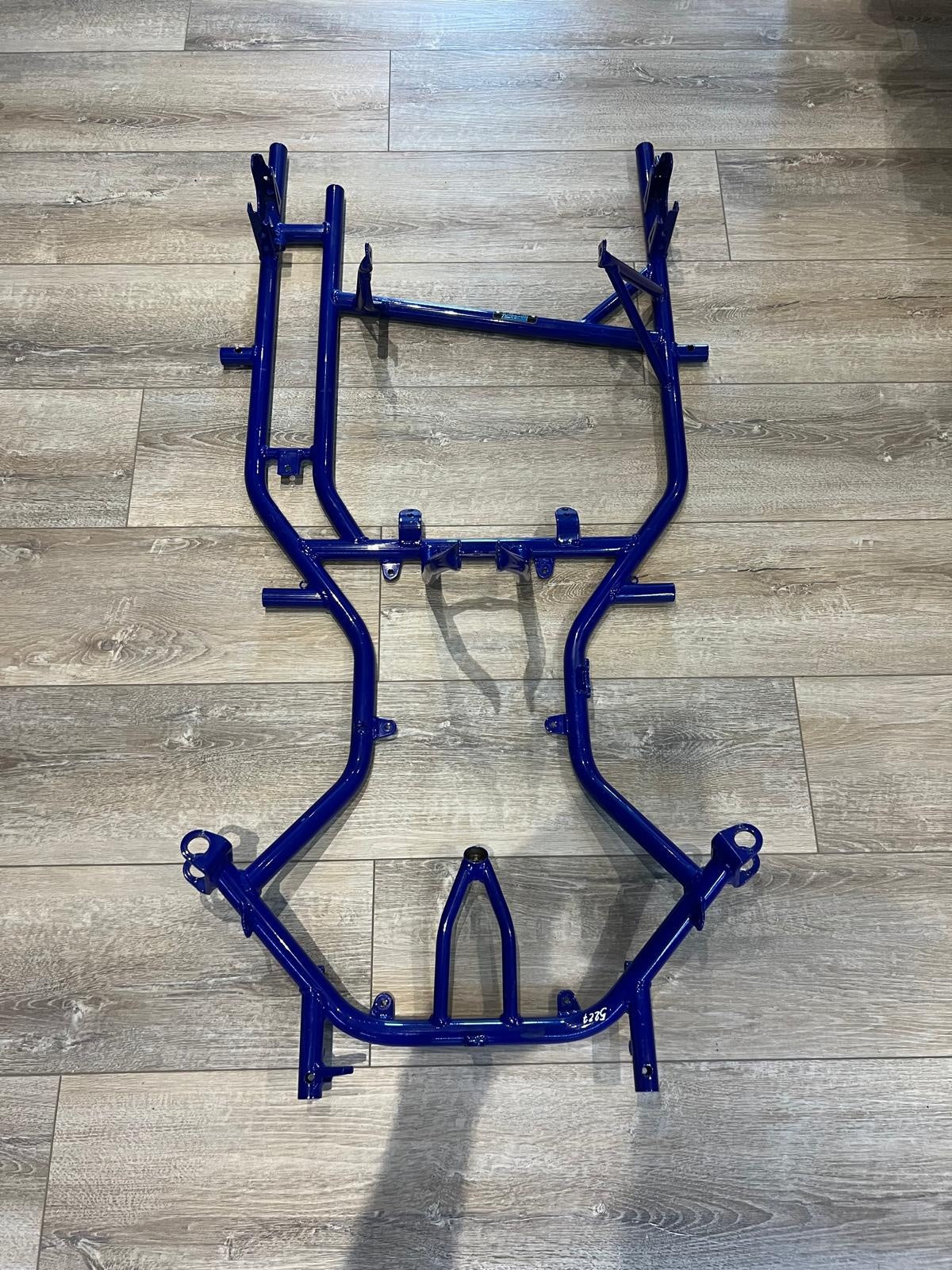 Mini Kart superior con marco de águila azul