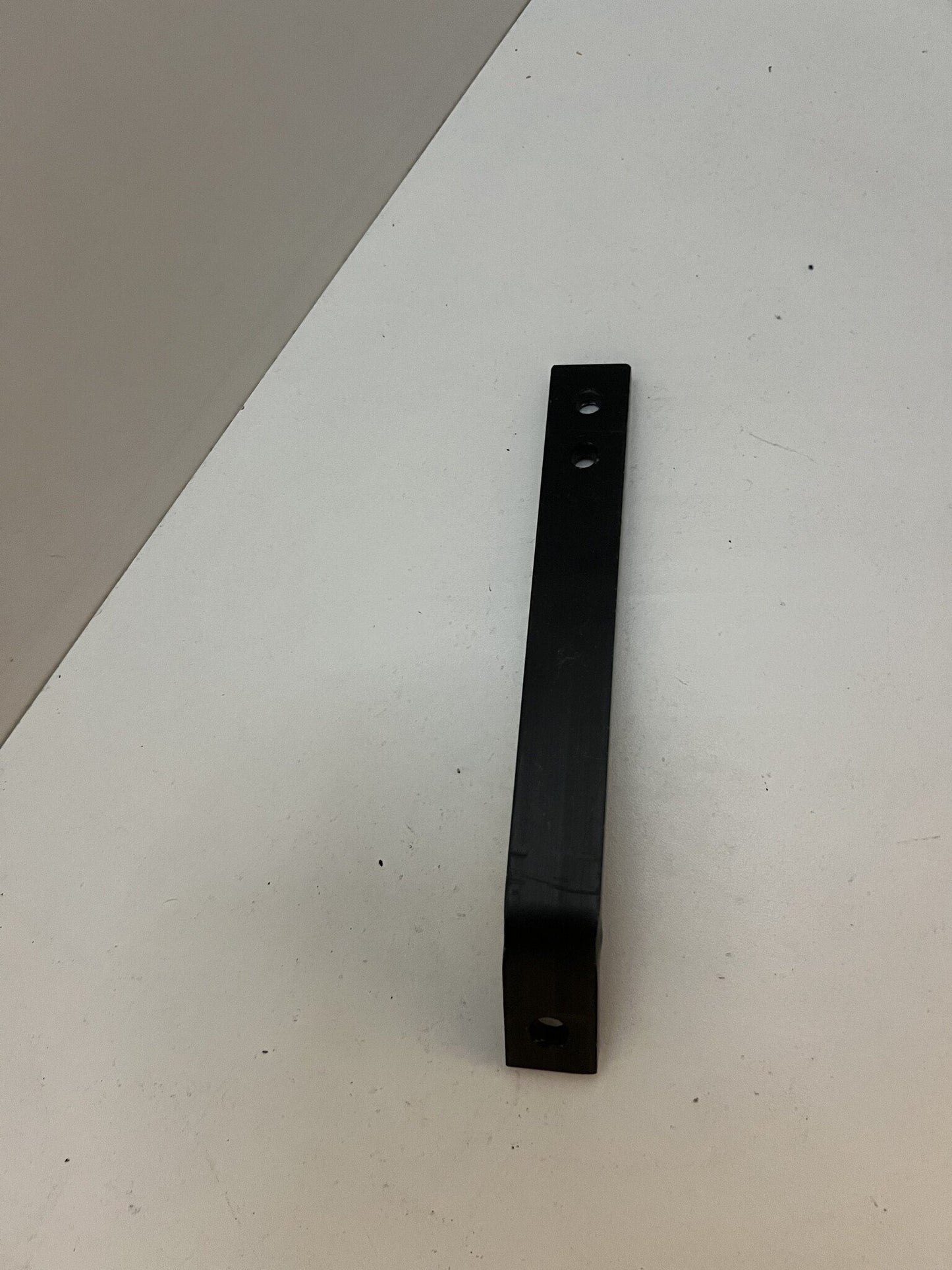 Soporte de escape de aluminio Topkart usado 21CM