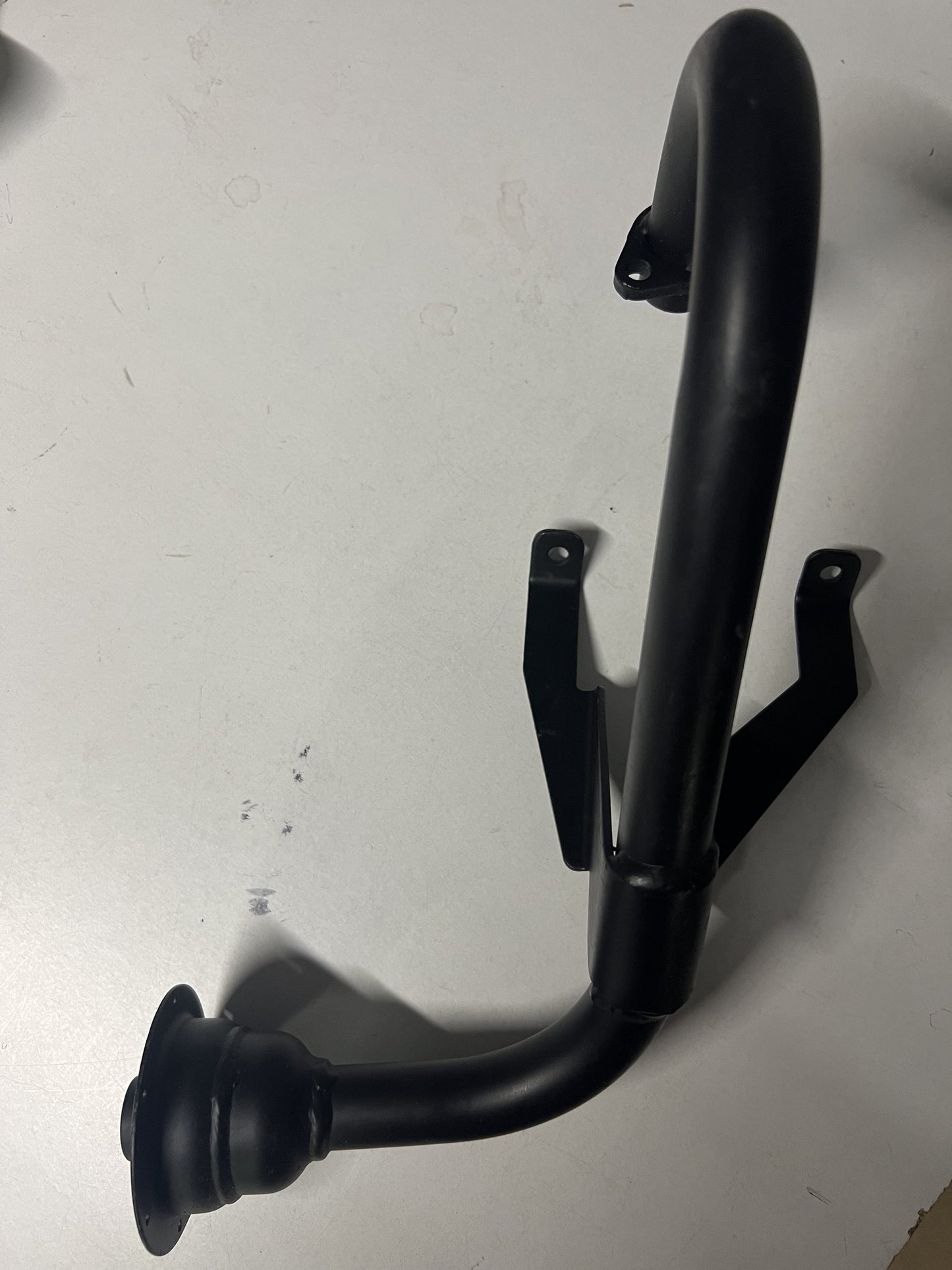 Codo de escape Briggs and Stratton