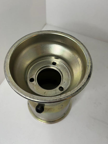 Llanta trasera de magnesio Kart Republic usada de 212 mm